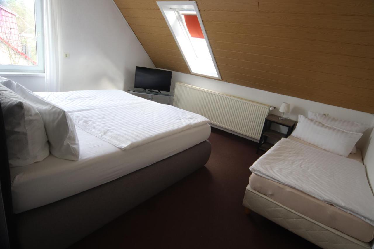 Ruhige Wohnung Mit Terrasse Nur 5 Minuten Zur Mueritz Marienfelde Esterno foto