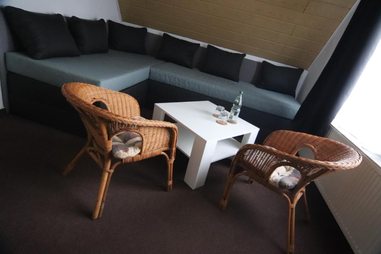 Ruhige Wohnung Mit Terrasse Nur 5 Minuten Zur Mueritz Marienfelde Esterno foto
