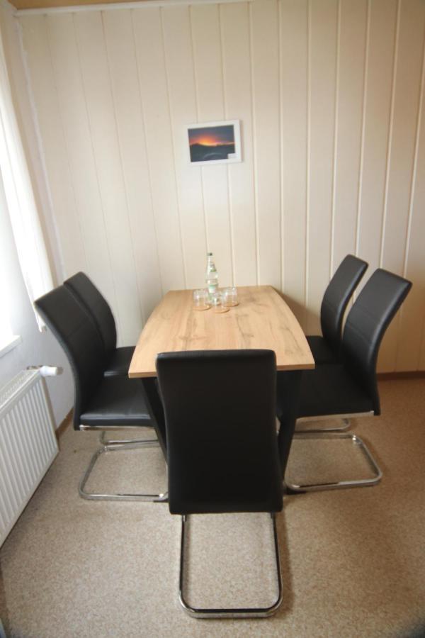 Ruhige Wohnung Mit Terrasse Nur 5 Minuten Zur Mueritz Marienfelde Esterno foto